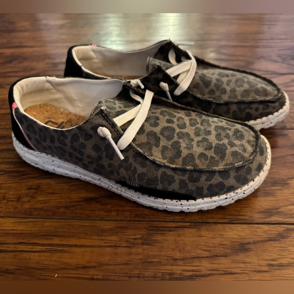 SOLD—- OUT!
Hey Dude Leopard Print Sneakers - Black and White